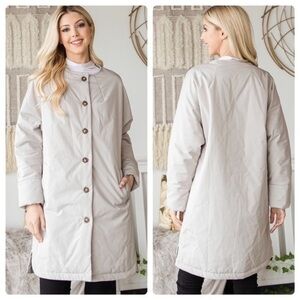 LONG BODY NYLON COAT SIZE LARGE NWOT